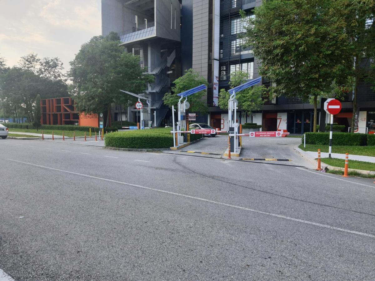 Cyberjaya Tamarind Suites,Mediya Homestay Exteriér fotografie